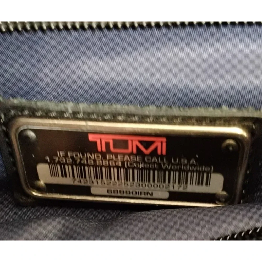 TUMI Leather Shoulder Bag Carry On Gray and Black Business Laptop Bag #J4521